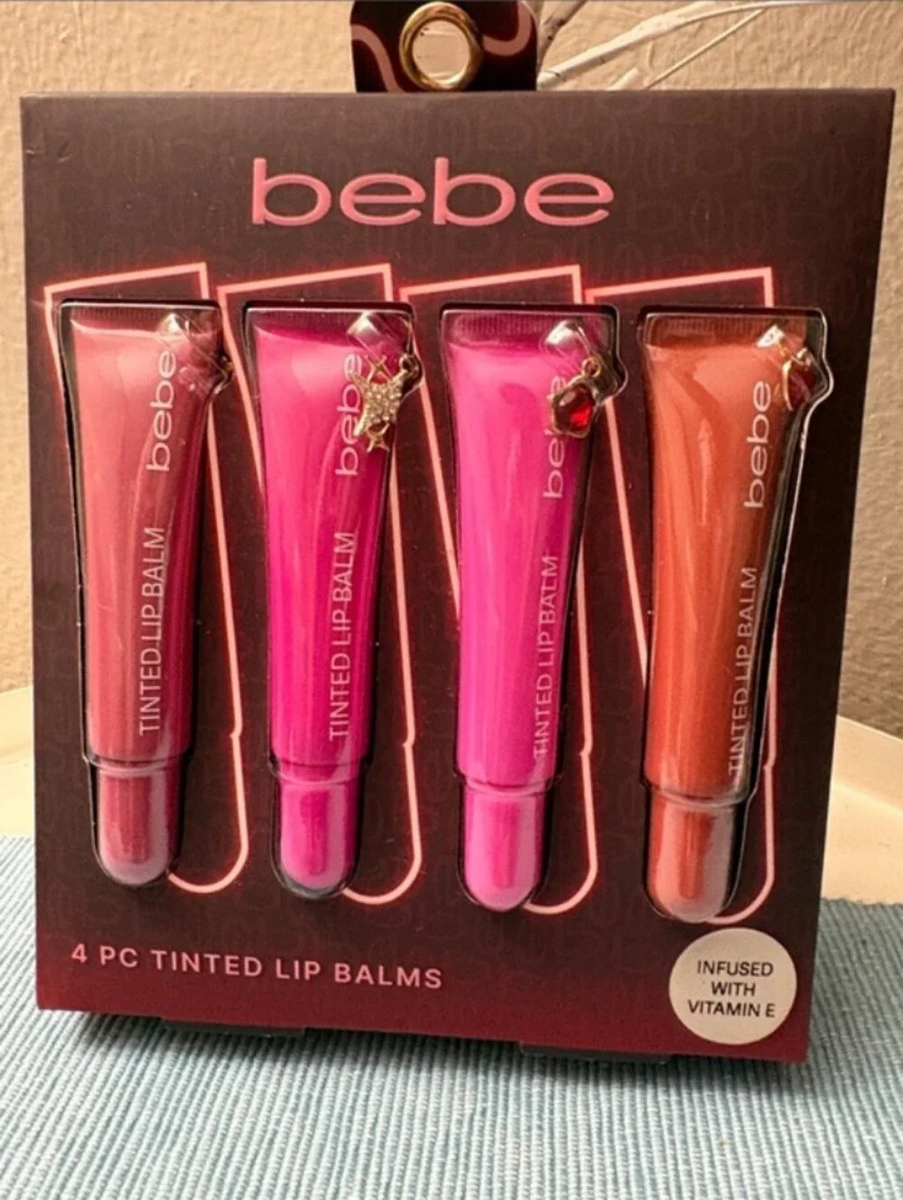 bebe tinted lip